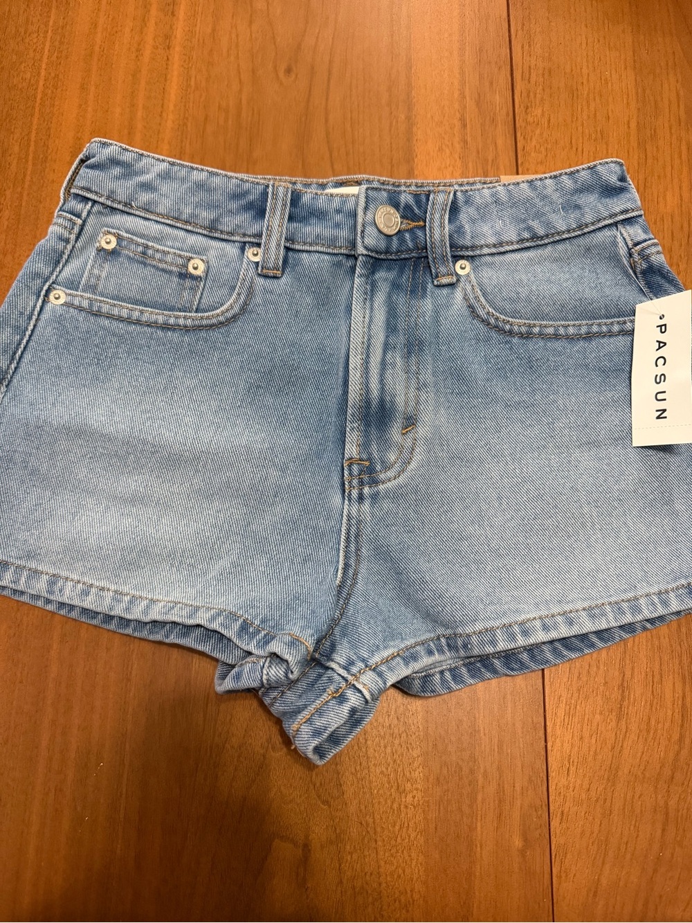 PacSun Light Wash High-Rise Denim Shorts - Women